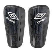 Umbro Defender Shinguard - Black/White